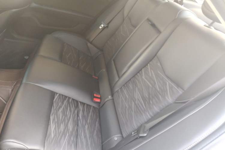 Used Cadillac ATS-L 2017 28T Tech Edition Left Rear Seat