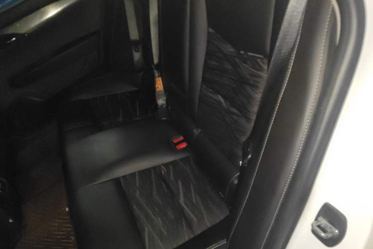 Used Cadillac ATS-L 2017 28T Tech Edition Left Rear Seat