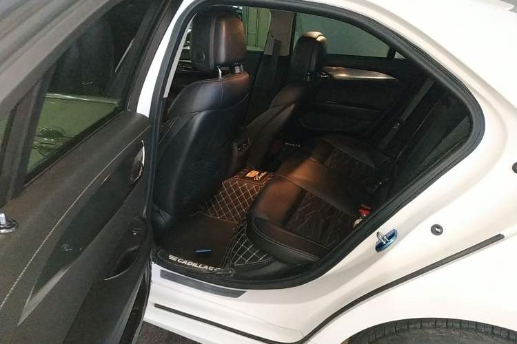 Used Cadillac ATS-L 2017 28T Tech Edition Left Rear Seat