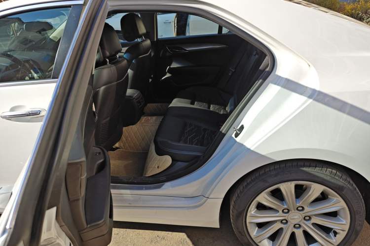 Used Cadillac ATS-L 2017 28T Tech Edition Left Rear Seat