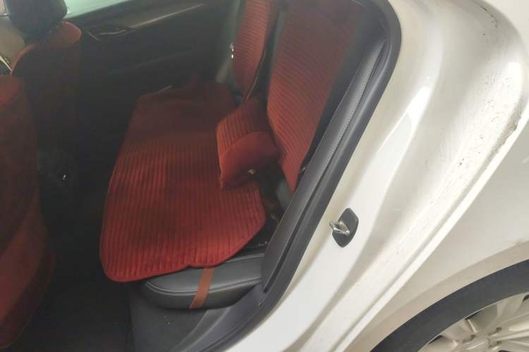 Used Cadillac ATS-L 2017 28T Tech Edition Left Rear Seat