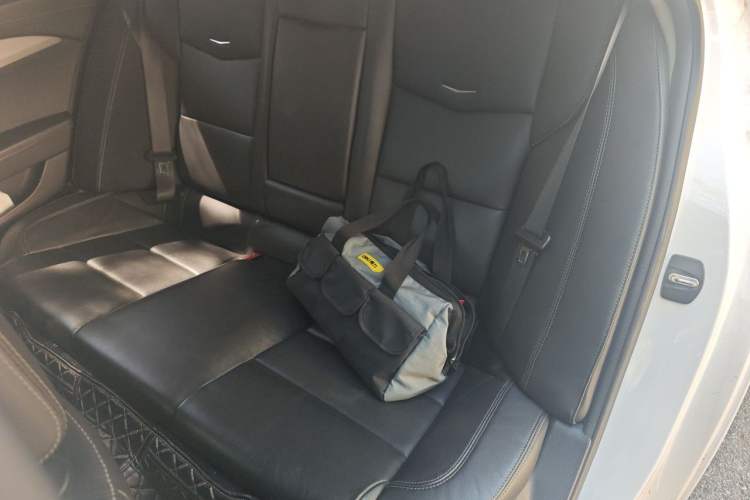 Used Cadillac ATS-L 2017 28T Fashion Edition Left Rear Seat