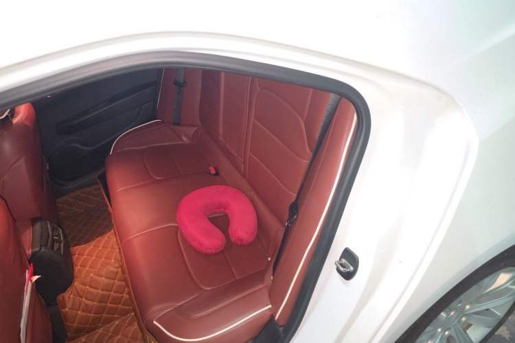 Used Cadillac ATS-L 2017 28T Fashion Edition Left Rear Seat