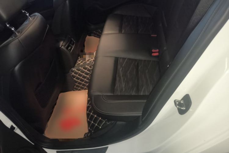 Used Cadillac ATS-L 2017 28T Tech Edition Left Rear Seat