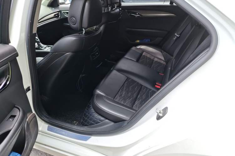 Used Cadillac ATS-L 2017 28T Tech Edition Left Rear Seat