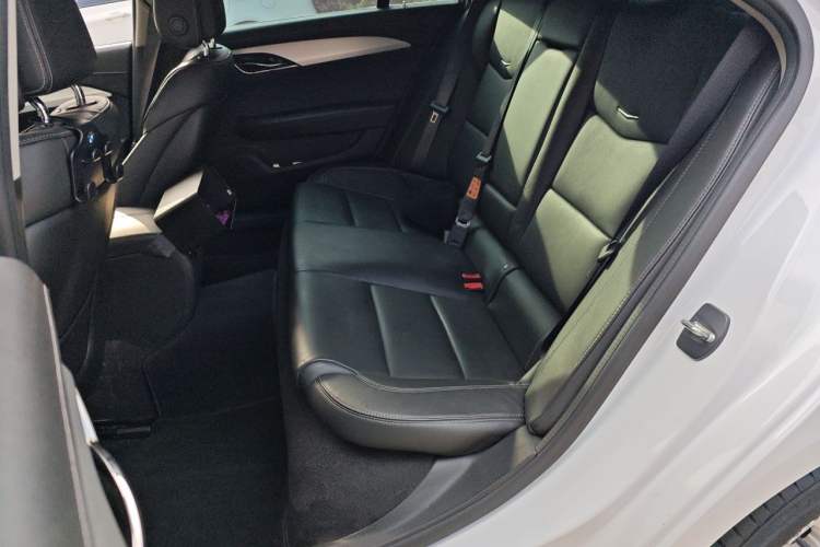 Used Cadillac ATS-L 2017 28T Fashion Edition Left Rear Seat