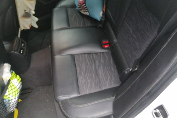 Used Cadillac ATS-L 2017 28T Tech Edition Left Rear Seat