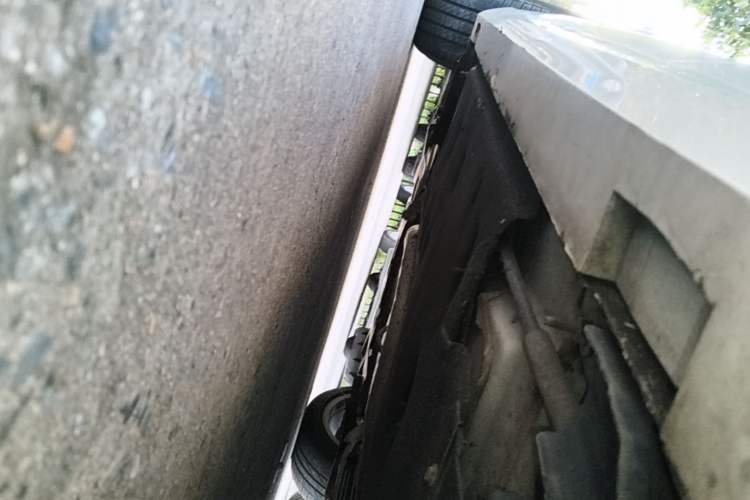 Used Cadillac ATS-L 2017 28T Tech Edition Left Side Sill