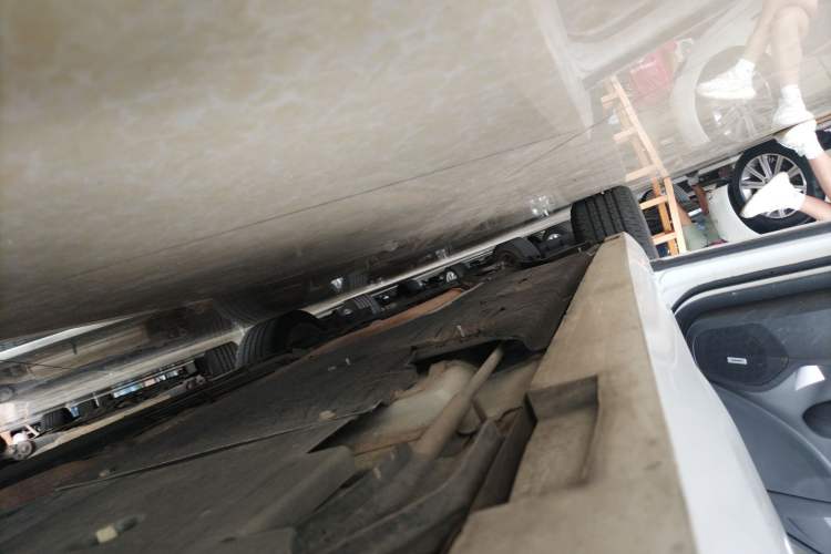 Used Cadillac ATS-L 2017 28T Tech Edition Left Side Sill