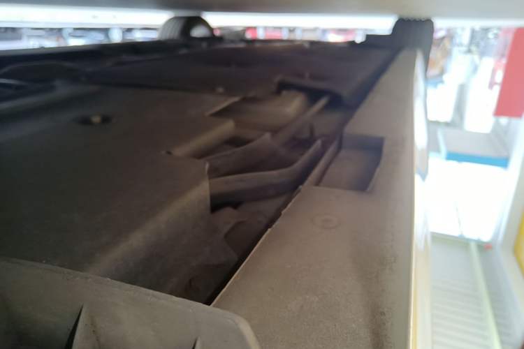 Used Cadillac ATS-L 2017 28T Fashion Edition Left Side Sill