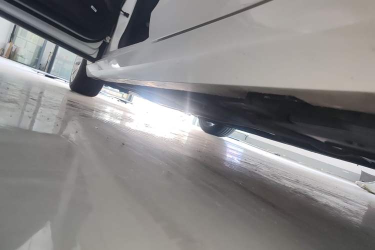 Used Cadillac ATS-L 2017 28T Tech Edition Left Side Sill