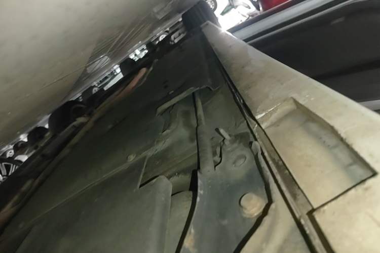 Used Cadillac ATS-L 2017 28T Fashion Edition Left Side Sill