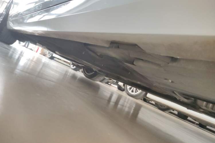 Used Cadillac ATS-L 2017 28T Tech Edition Left Side Sill