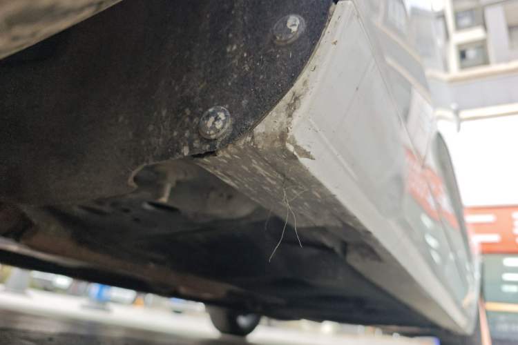 Used Cadillac ATS-L 2017 28T Fashion Edition Left Side Sill