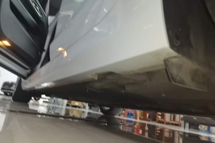 Used Cadillac ATS-L 2017 28T Tech Edition Left Side Sill