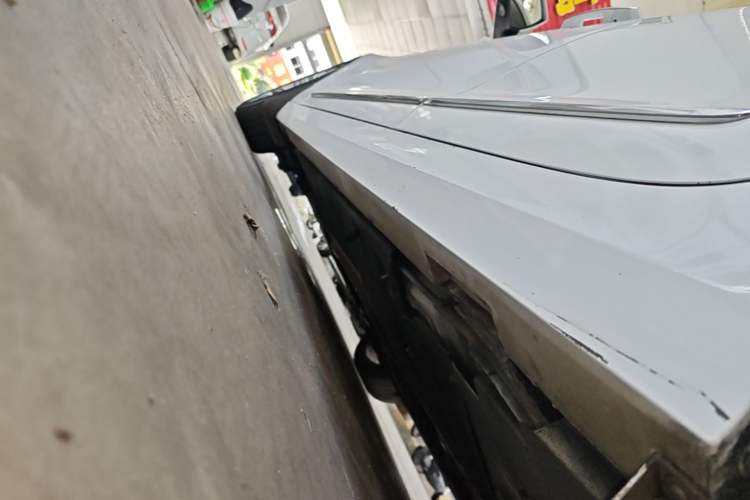 Used Cadillac ATS-L 2017 28T Fashion Edition Left Side Sill