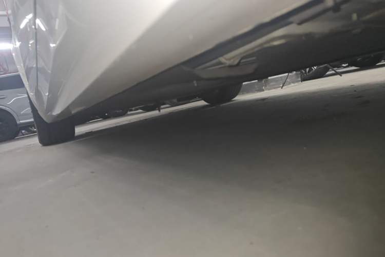 Used Cadillac ATS-L 2017 28T Tech Edition Left Side Sill
