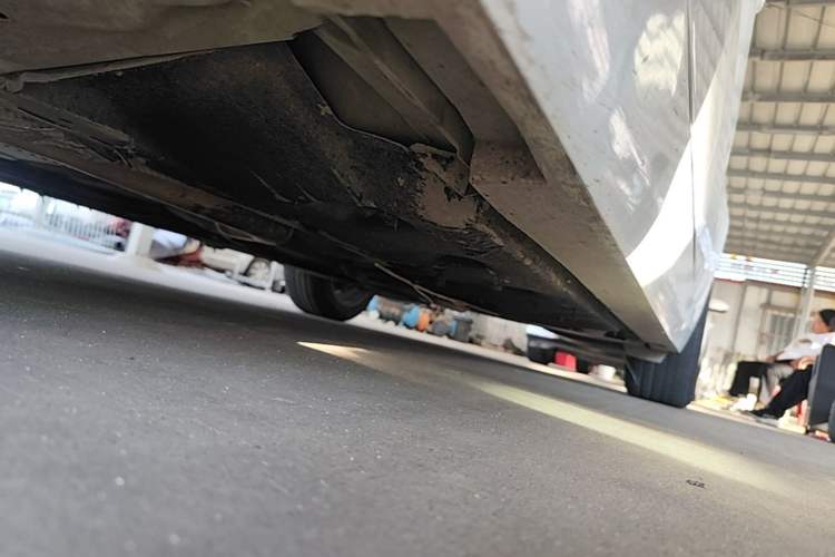 Used Cadillac ATS-L 2017 28T Tech Edition Left Side Sill