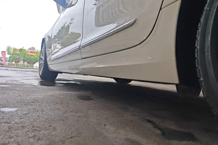 Used Cadillac ATS-L 2017 28T Fashion Edition Left Side Sill
