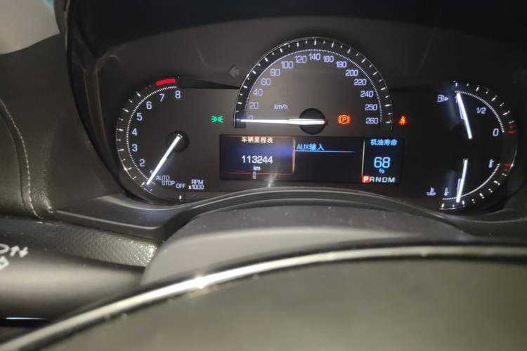 Used Cadillac ATS-L 2017 28T Tech Edition Odometer Close Up