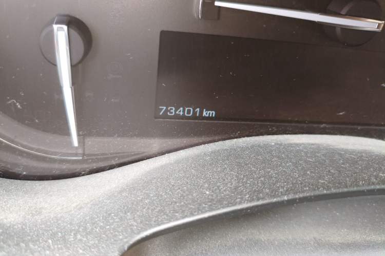 Used Cadillac ATS-L 2017 28T Fashion Edition Odometer Close Up