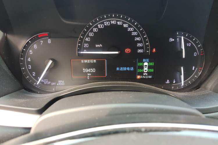 Used Cadillac ATS-L 2017 28T Fashion Edition Odometer Close Up