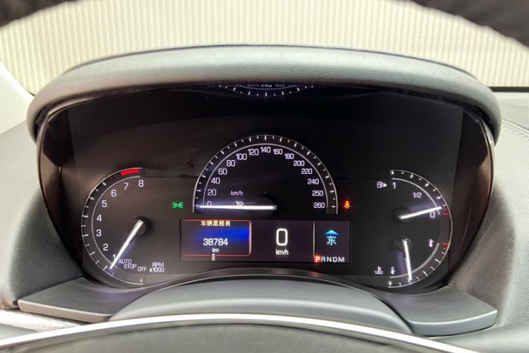 Used Cadillac ATS-L 2017 28T Tech Edition Odometer Close Up
