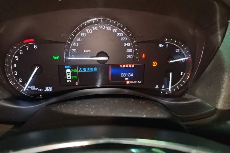 Used Cadillac ATS-L 2017 28T Fashion Edition Odometer Close Up