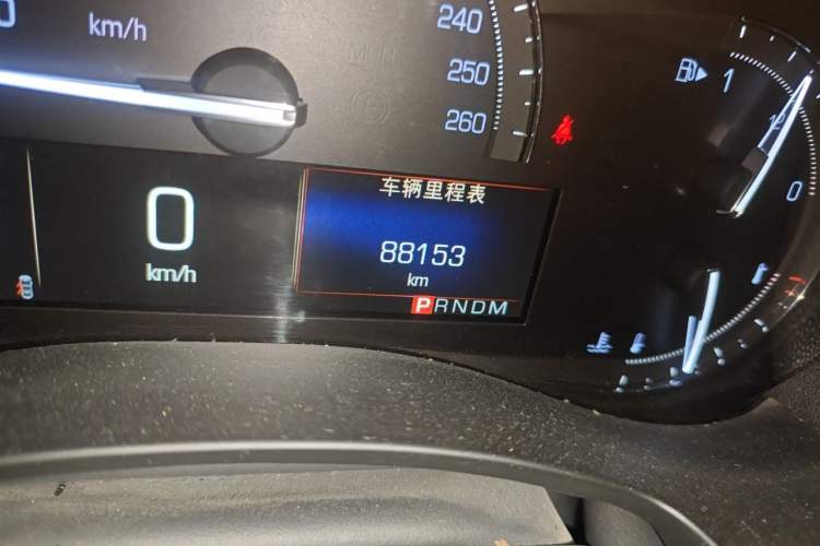 Used Cadillac ATS-L 2017 28T Fashion Edition Odometer Close Up