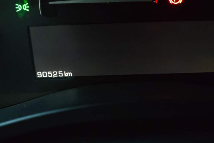 Used Cadillac ATS-L 2017 28T Tech Edition Odometer Close Up
