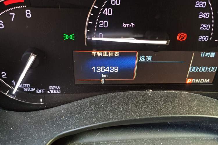 Used Cadillac ATS-L 2017 28T Tech Edition Odometer Close Up
