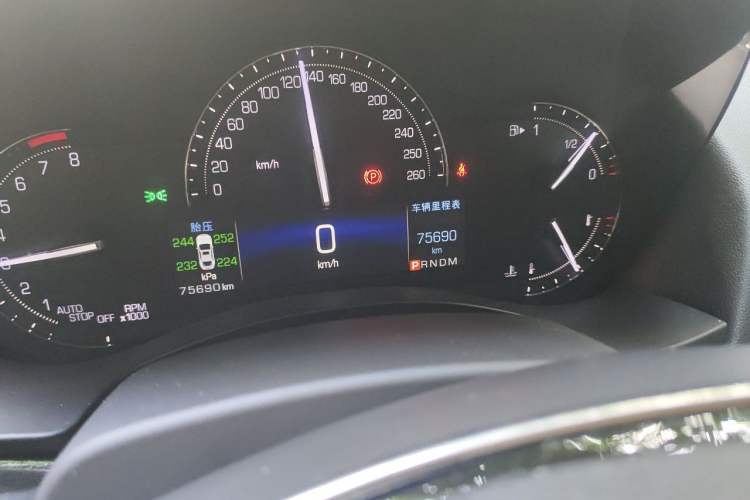 Used Cadillac ATS-L 2017 28T Tech Edition Odometer Close Up