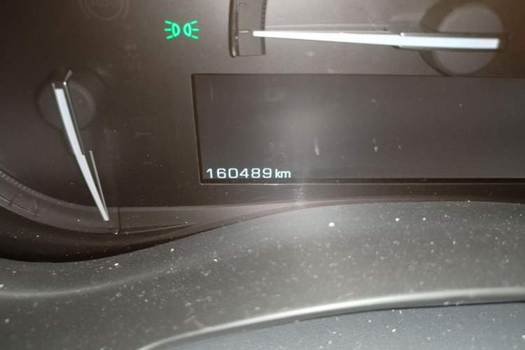 Used Cadillac ATS-L 2017 28T Fashion Edition Odometer Close Up