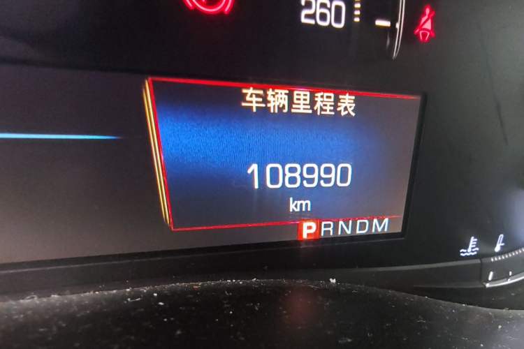 Used Cadillac ATS-L 2017 28T Tech Edition Odometer Close Up