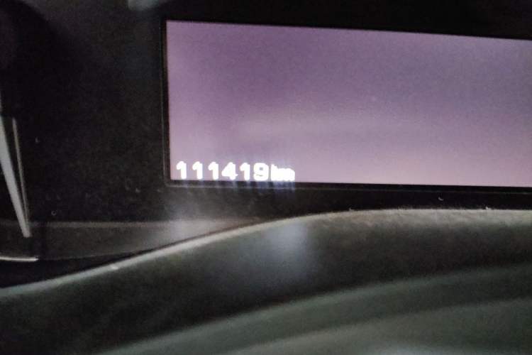 Used Cadillac ATS-L 2017 28T Fashion Edition Odometer Close Up