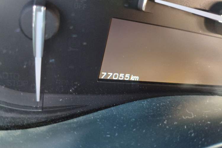 Used Cadillac ATS-L 2017 28T Fashion Edition Odometer Close Up