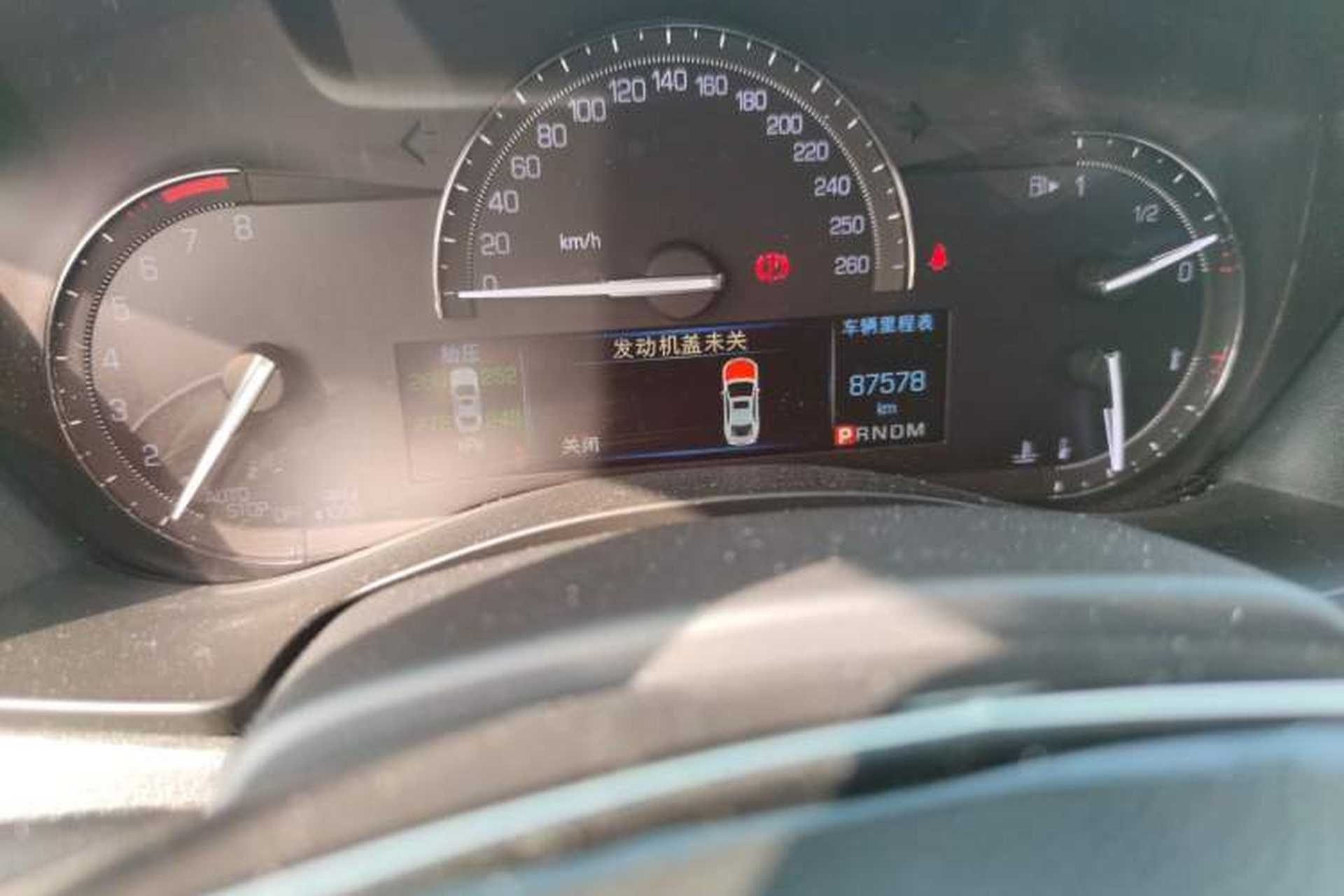 Used Cadillac ATS-L 2017 28T Tech Edition Odometer Close Up