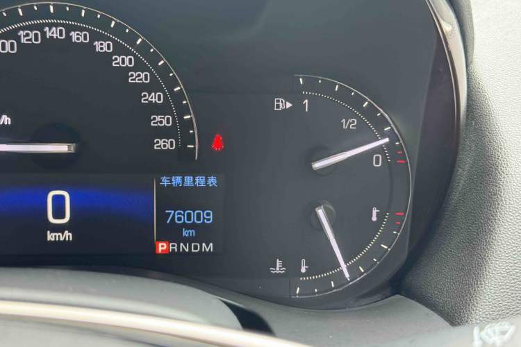 Used Cadillac ATS-L 2017 28T Tech Edition Odometer Close Up