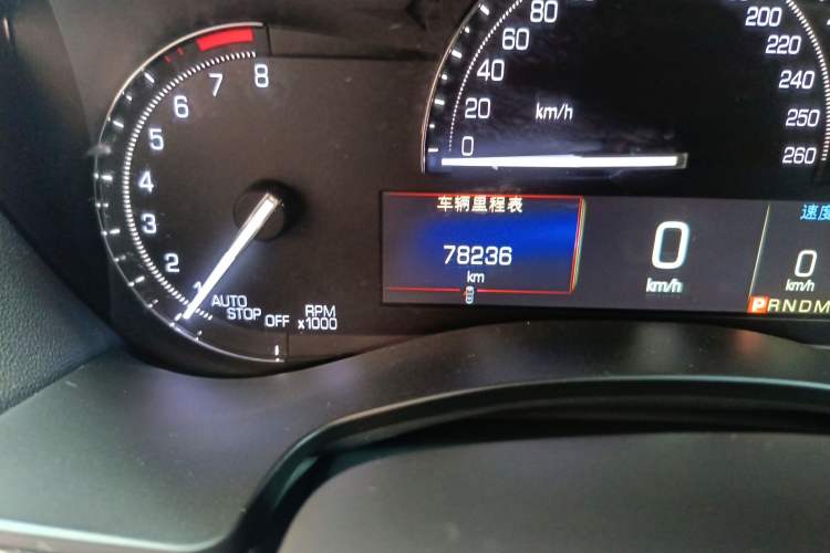 Used Cadillac ATS-L 2017 28T Tech Edition Odometer Close Up