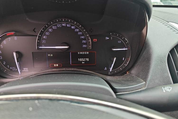 Used Cadillac ATS-L 2017 28T Fashion Edition Odometer Close Up