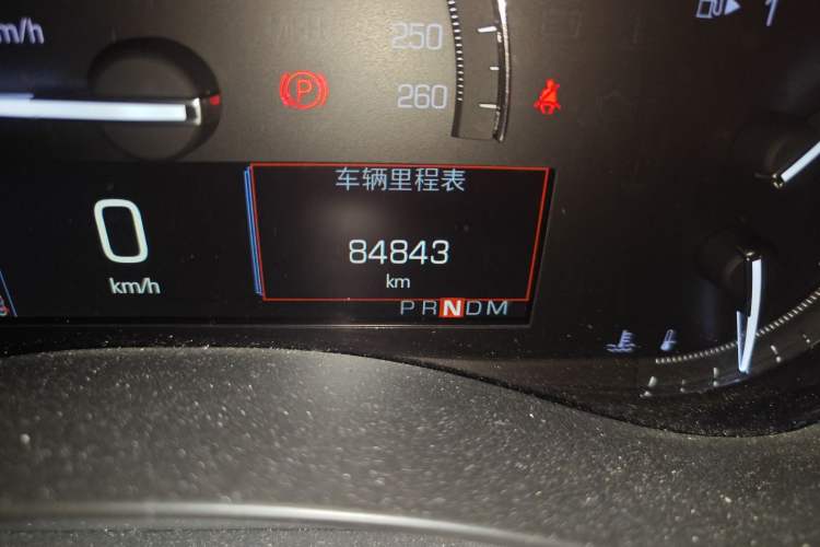 Used Cadillac ATS-L 2017 28T Fashion Edition Odometer Close Up
