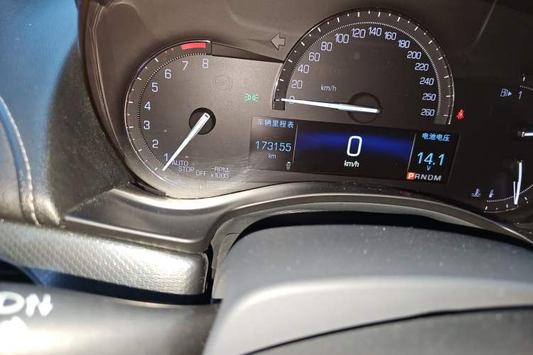 Used Cadillac ATS-L 2017 28T Fashion Edition Odometer Close Up