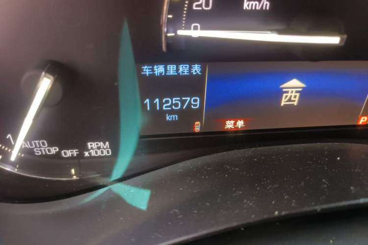 Used Cadillac ATS-L 2017 28T Tech Edition Odometer Close Up