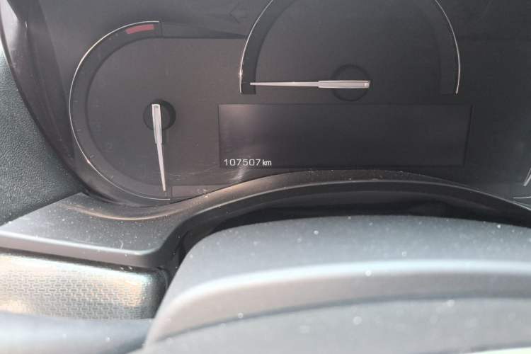 Used Cadillac ATS-L 2017 28T Tech Edition Odometer Close Up