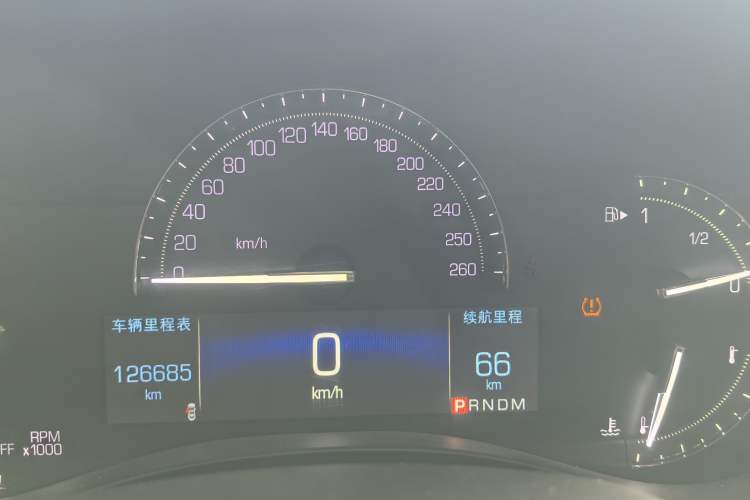 Used Cadillac ATS-L 2017 28T Tech Edition Odometer Close Up