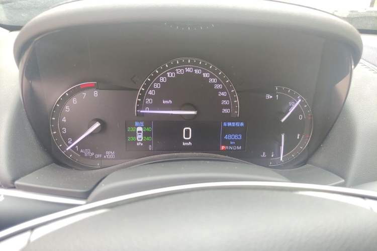 Used Cadillac ATS-L 2017 28T Fashion Edition Odometer Close Up