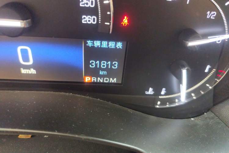 Used Cadillac ATS-L 2017 28T Tech Edition Odometer Close Up