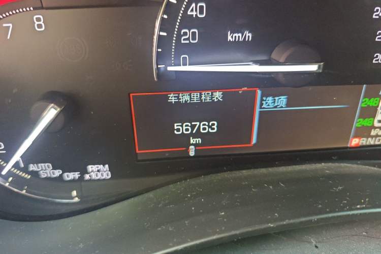 Used Cadillac ATS-L 2017 28T Fashion Edition Odometer Close Up