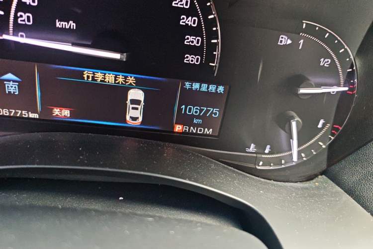 Used Cadillac ATS-L 2017 28T Tech Edition Odometer Close Up