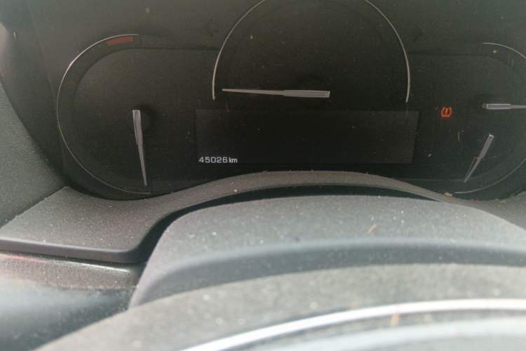 Used Cadillac ATS-L 2017 28T Tech Edition Odometer Close Up